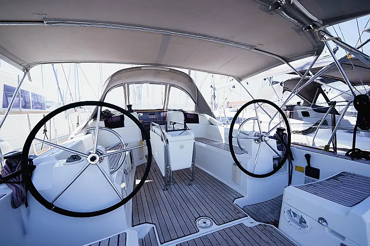 Jeanneau Sun Odyssey 379 - 