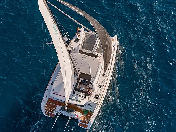 Lagoon 40