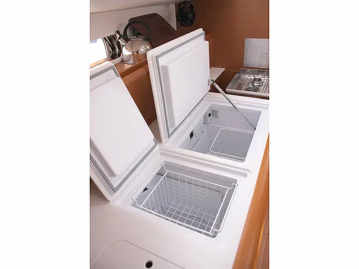 Sun Odyssey 479 - 