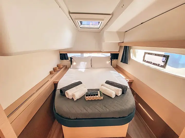 Lucia 40 - 
