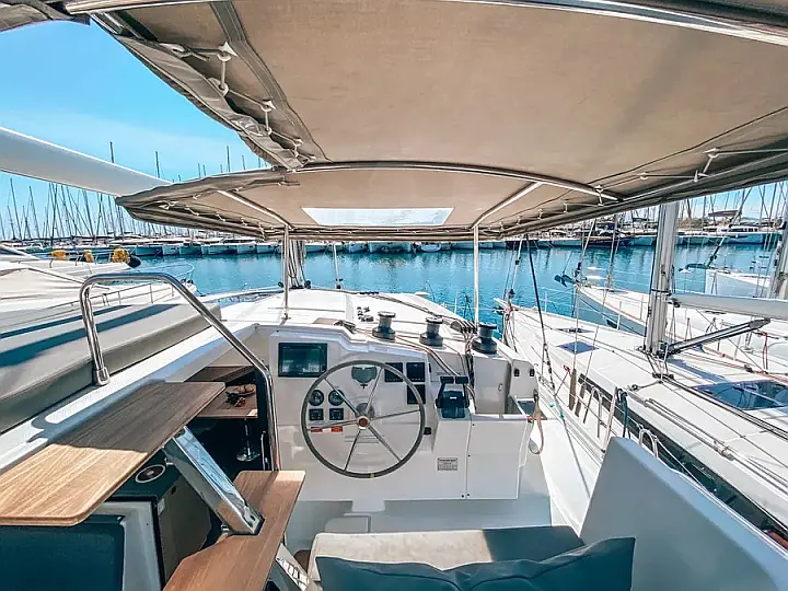 Lucia 40 - 