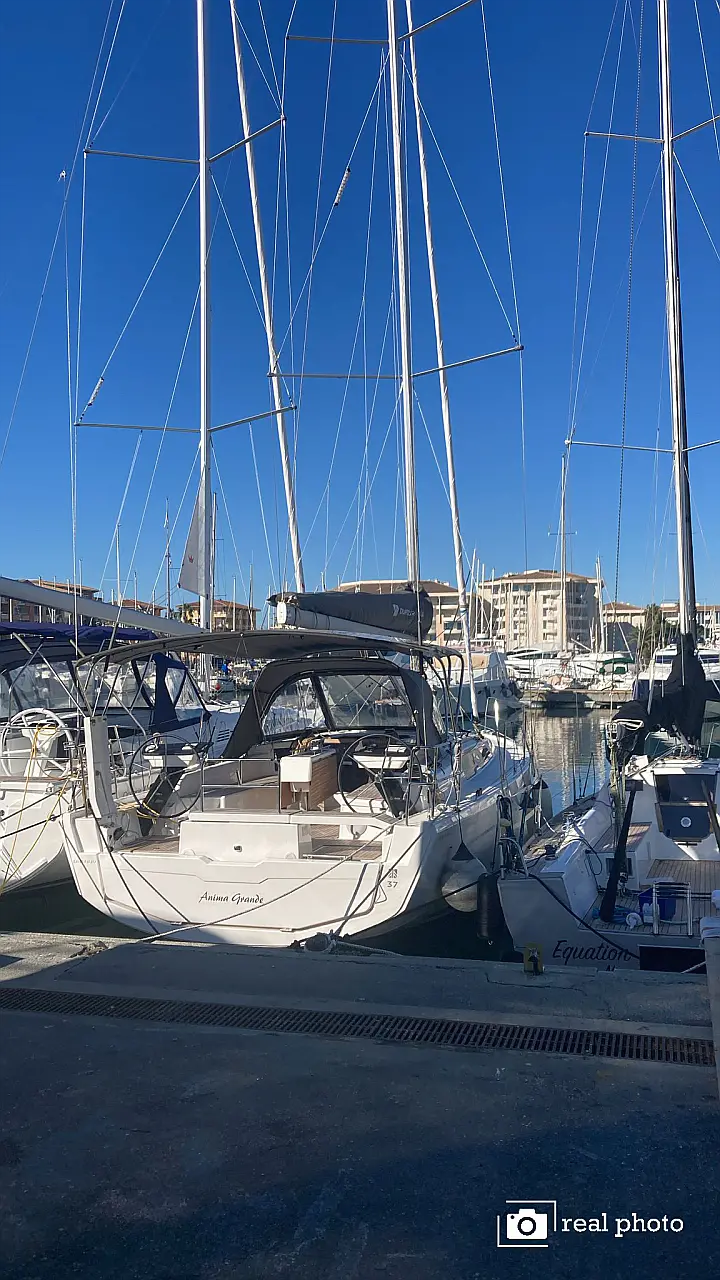 Dufour 37 - 