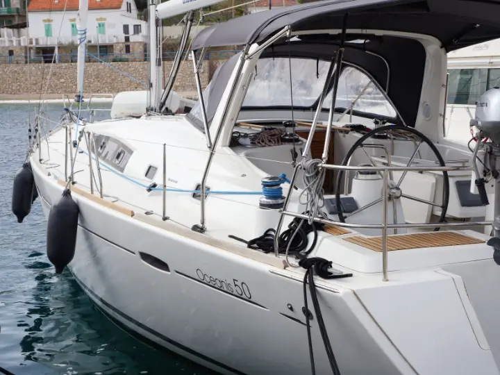 Oceanis 50 Family - Exterior (photo taken 2019)