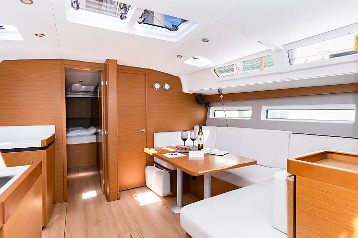 Sun Odyssey 490 4 cabins - 