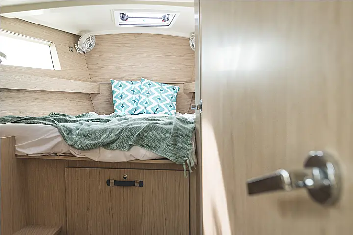 Oceanis 41.1 - cabina
