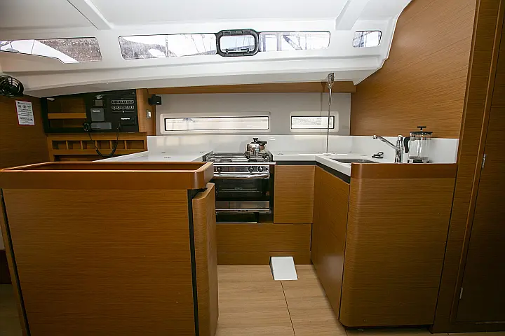Sun Odyssey 440 - 