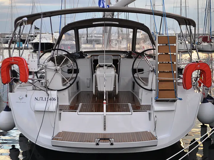 Sun Odyssey 519 - 
