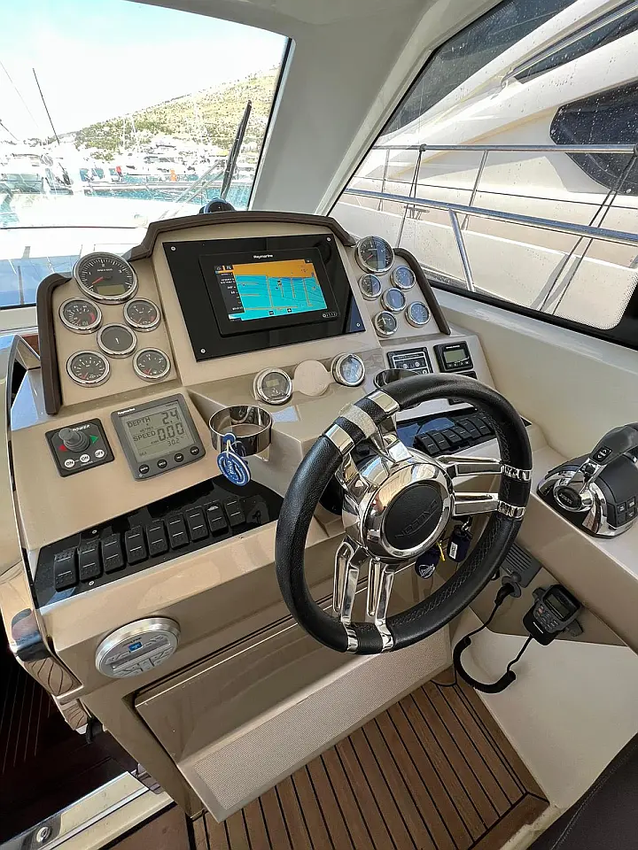Galeon 385 HTS - 