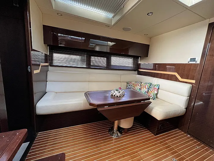 Galeon 385 HTS - 