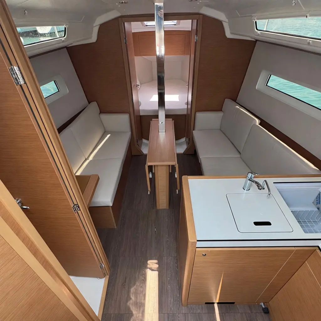 Sun Odyssey 380 - 