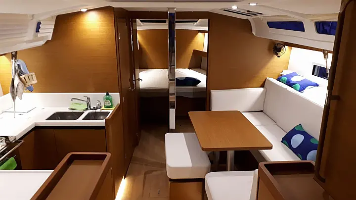 Sun Odyssey 440 - 