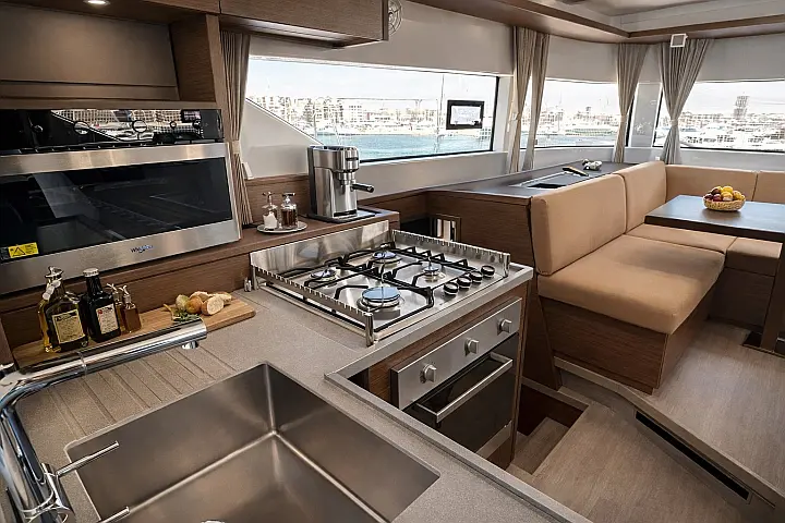 Lagoon 50 - 