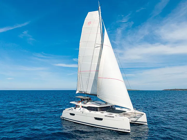 Saona 47 - 