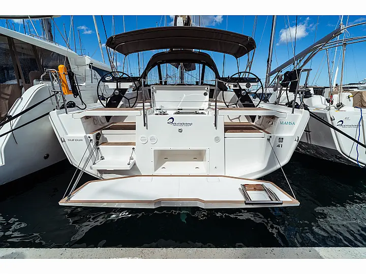 Dufour 41 - External image