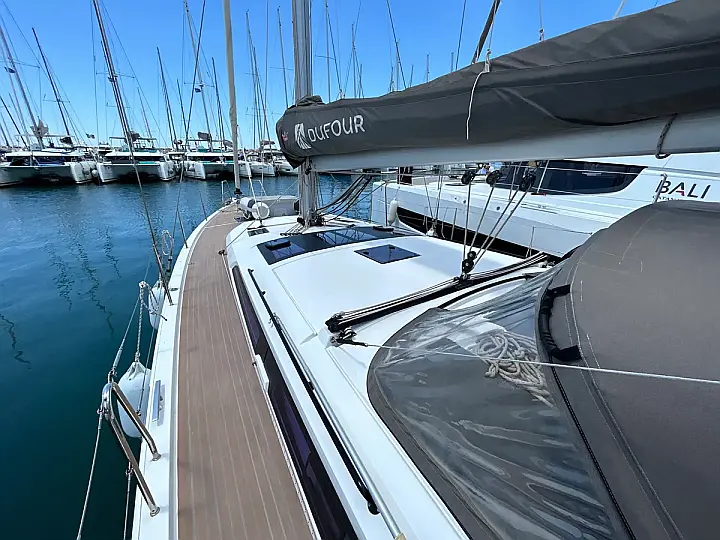 Dufour 470 - 