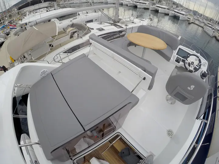 Beneteau Antares 36 - 