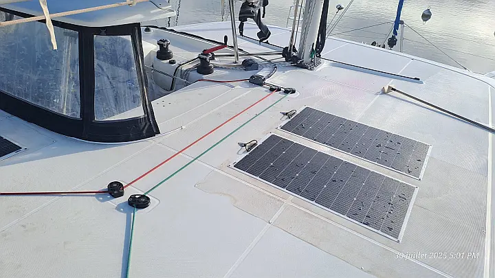 Lagoon 42 - Solar Panels 2