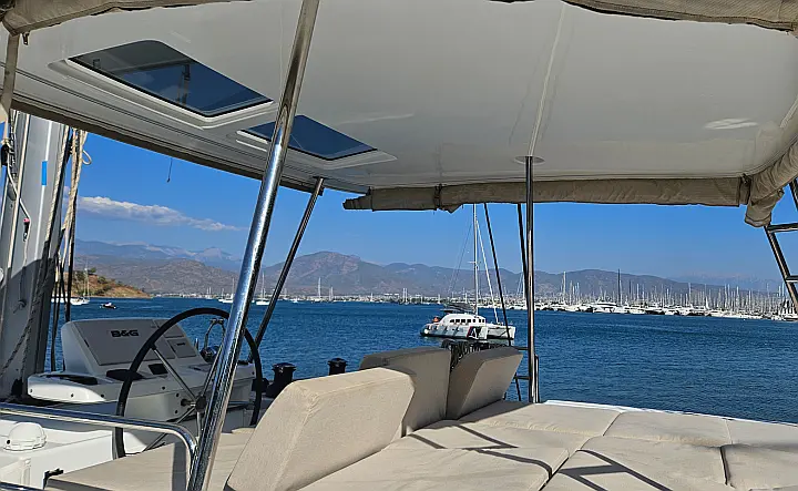 Lagoon 50 Owner's Version - 