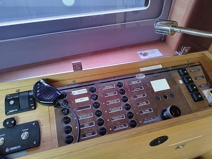 Dufour 520 GL - 