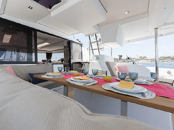 Fountaine Pajot Saona 47 - 