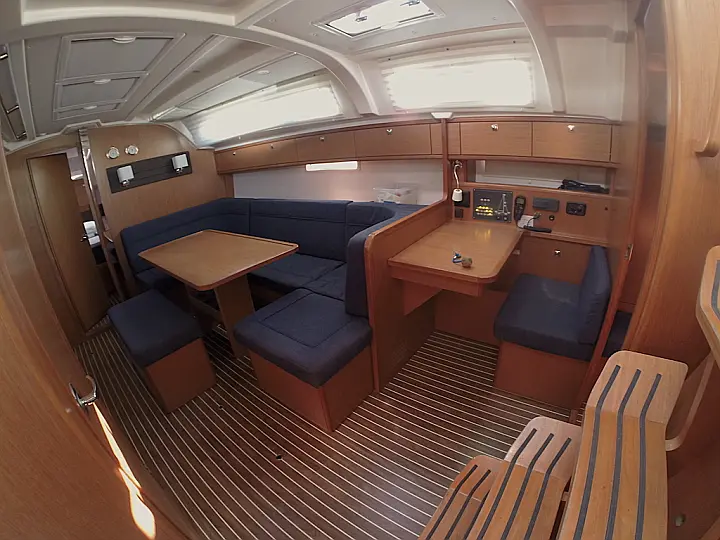 Bavaria Cruiser 41 - 