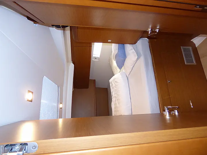 Sun Odyssey 519 - 