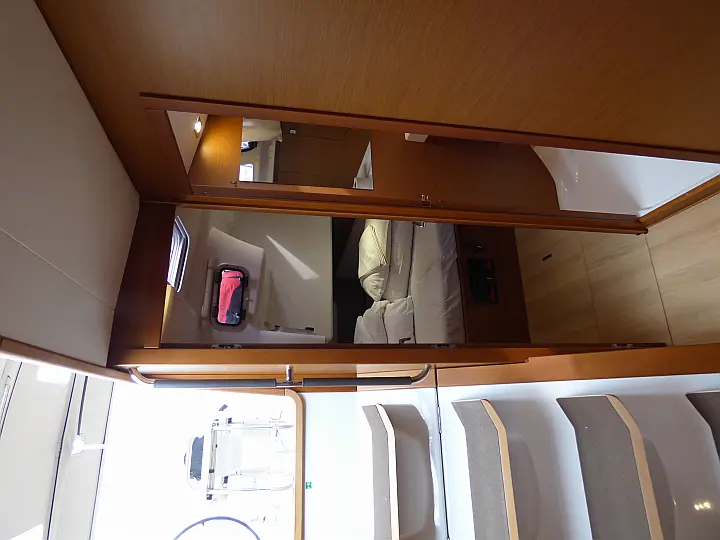 Sun Odyssey 519 - 