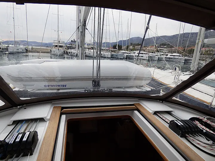 Sun Odyssey 519 - 