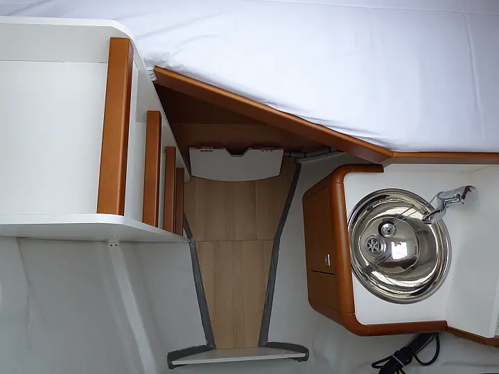 Sun Odyssey 519 - 