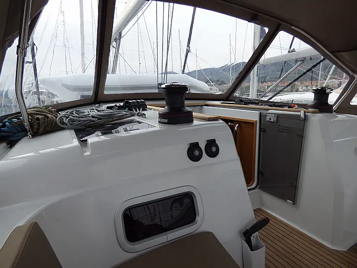 Sun Odyssey 519 - 