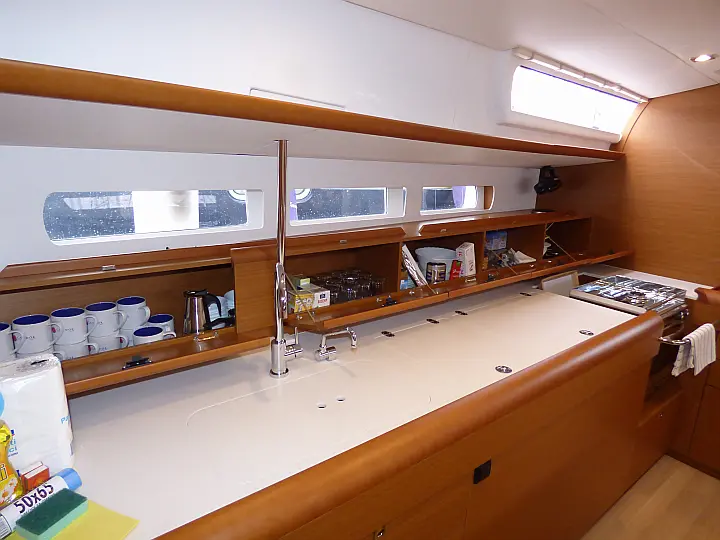 Sun Odyssey 519 - 