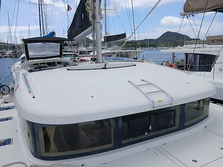 Lagoon 42 - Deck 2