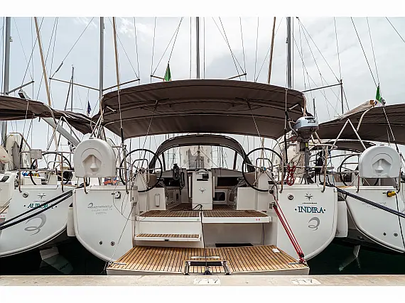 Sun Odyssey 440