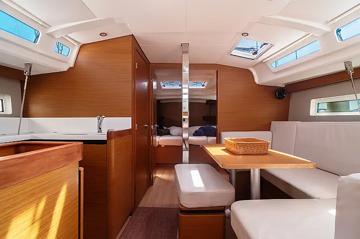 Sun Odyssey 440 - 
