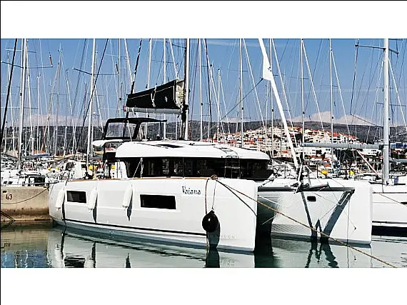 Lagoon 40 