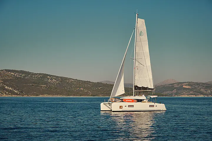 Lagoon 42 - 