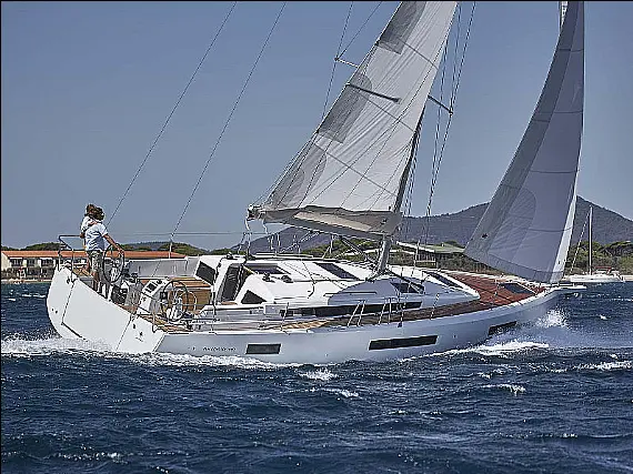 Sun Odyssey 440