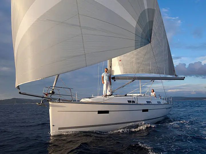 Bavaria Cruiser 36 - 