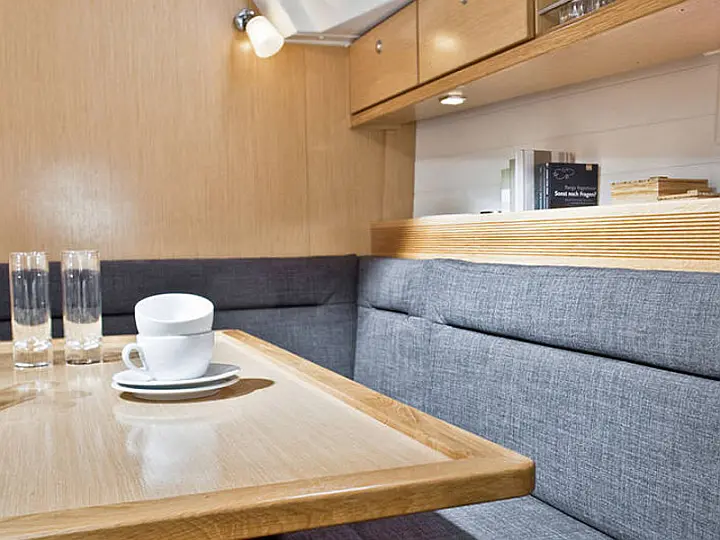 Bavaria Cruiser 40 - 