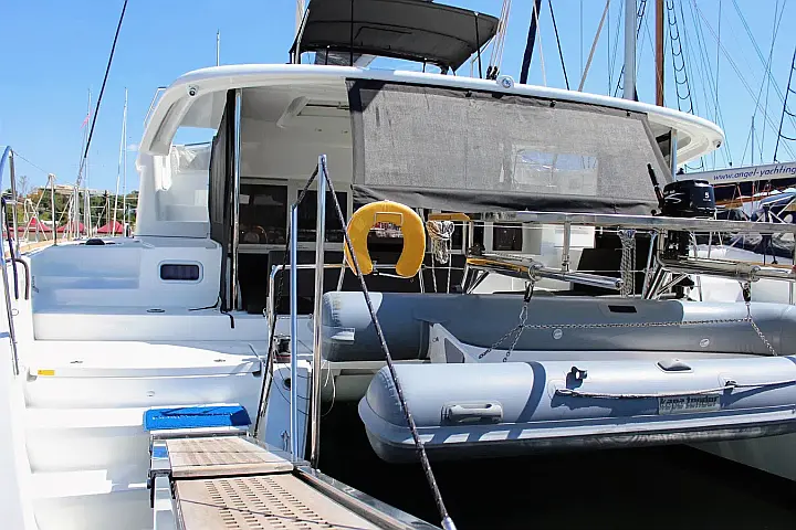 Lagoon 450 Fly - 