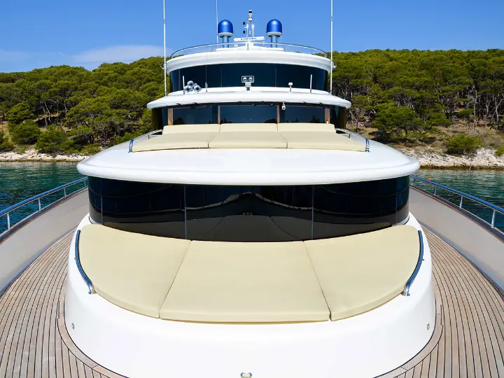 Johnson 87 - Johnson 87 Luxury yacht sunbath