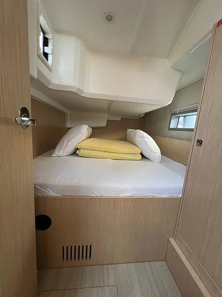 Bavaria C38 - 
