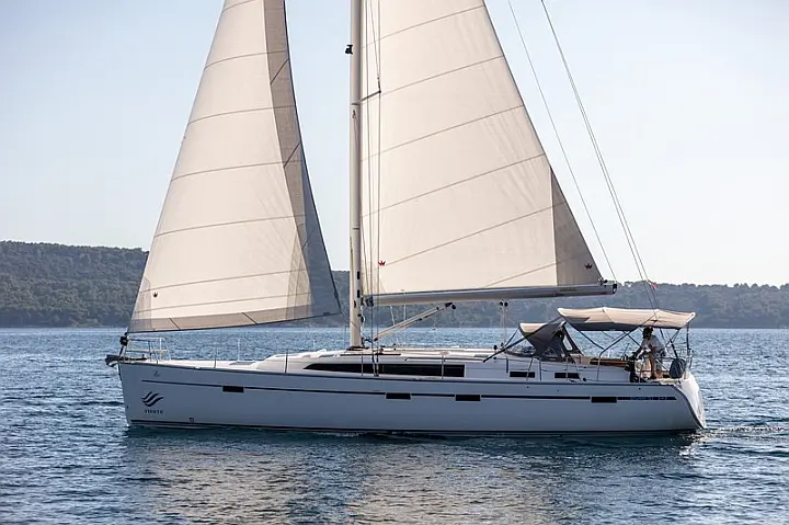 Bavaria Cruiser 51 - 