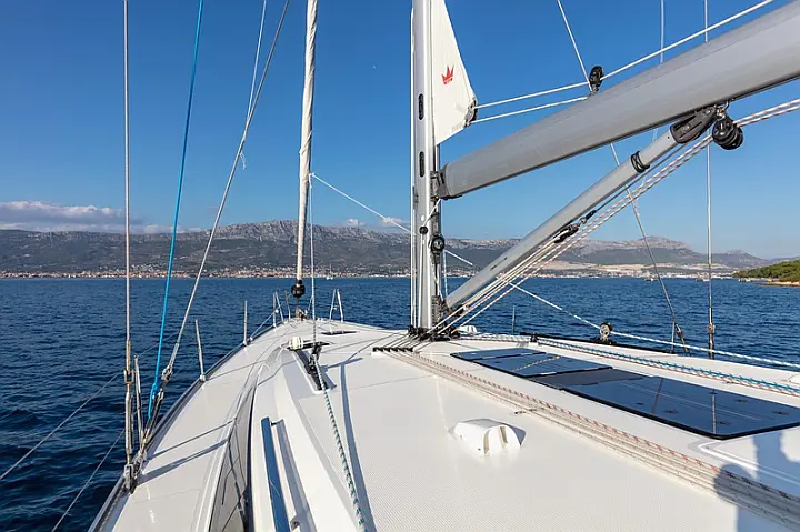 Bavaria Cruiser 51 - 