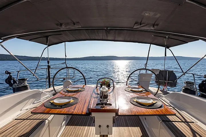 Bavaria Cruiser 51 - 