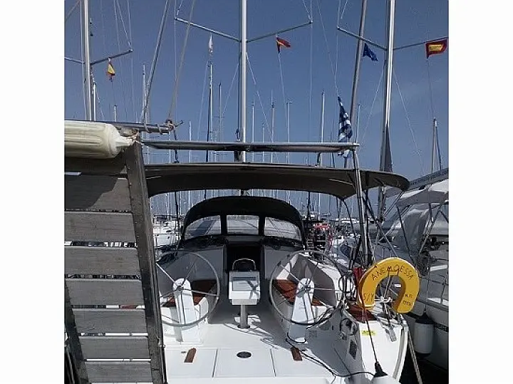 Bavaria Cruiser 41 - External image