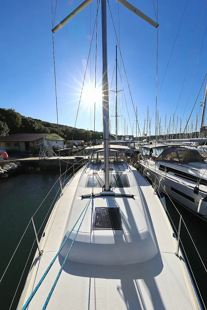 Dufour 382 - 