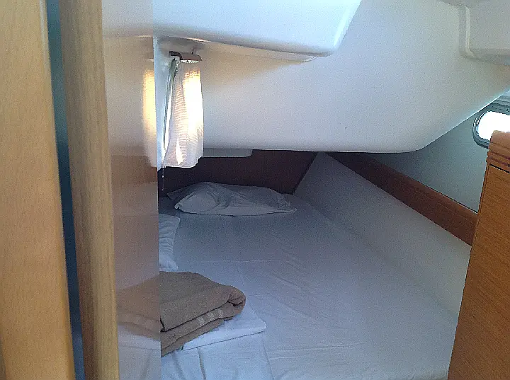 Sun Odyssey 42i - 