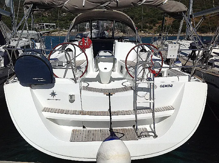 Sun Odyssey 42i - 