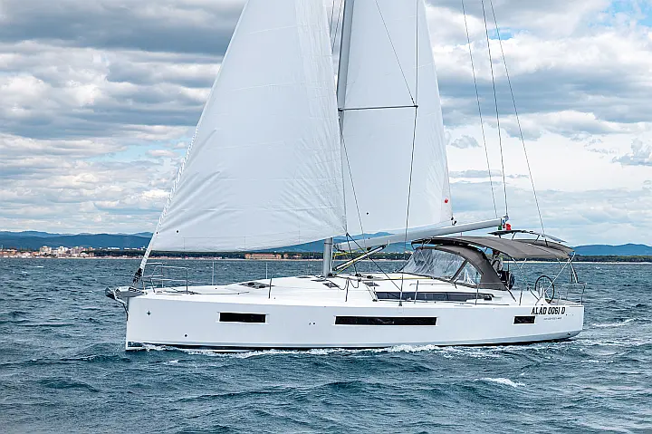 Sun Odyssey 490 - 